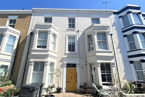 1 bedroom apartment to rent, Gordon Road, Cliftonville