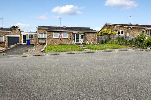 4 bedroom detached bungalow for sale, Burwell Hill Close, Brackley