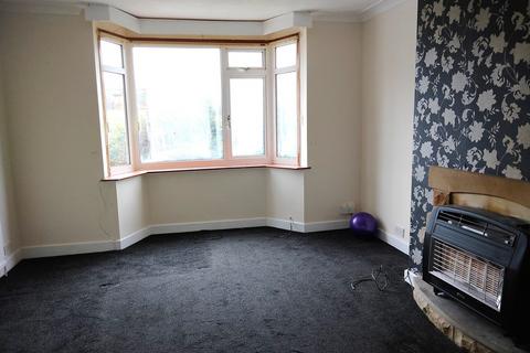 3 bedroom semi-detached house for sale, Hollingwood Lane, Bradford