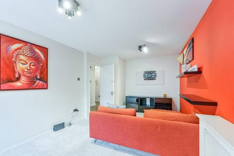 2 bedroom flat for sale, Aaron Hill Road, Royal Docks, London, E6