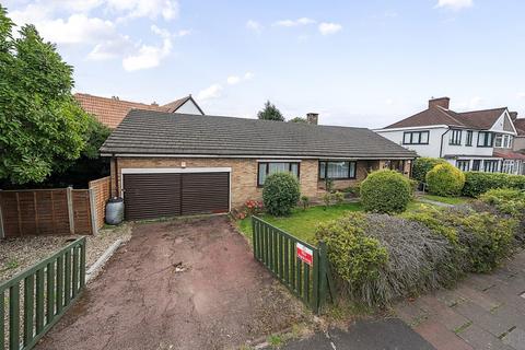 3 bedroom detached bungalow for sale, Willersley Avenue, Sidcup DA15