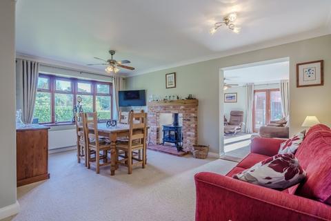 4 bedroom detached house for sale, Thorpe Road, Haddiscoe