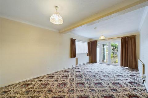 3 bedroom semi-detached bungalow for sale, Southsea Way, Flamborough