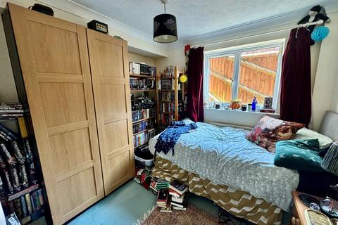 32 Anderson Close, Newhaven, BN9 9XY