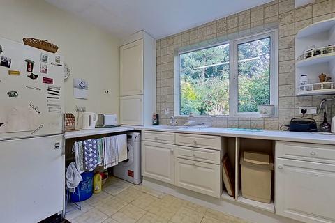 106 Antrobus Road, Sutton Coldfield, B73 5EL