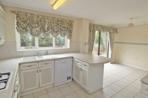 4 bedroom detached house to rent, Egerton Gate