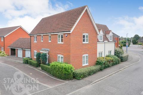 4 bedroom detached house for sale, Mountbatten Drive, Sprowston, Norwich