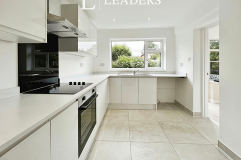 3 bedroom detached house to rent, Stephenson Way, Bourne PE10
