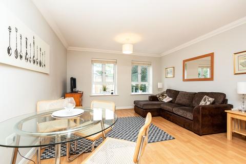 1 bedroom apartment to rent, Copper Beech House, Heathside Crescent, GU22