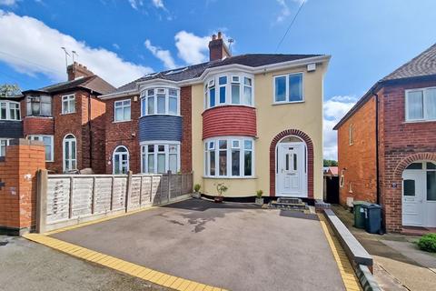 3 bedroom semi-detached house for sale, Devon Road, Willenhall