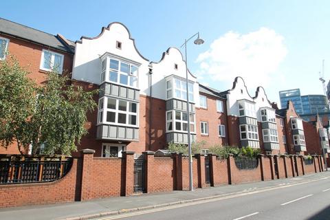 2 bedroom flat to rent, Symphony Court, Birmingham B16