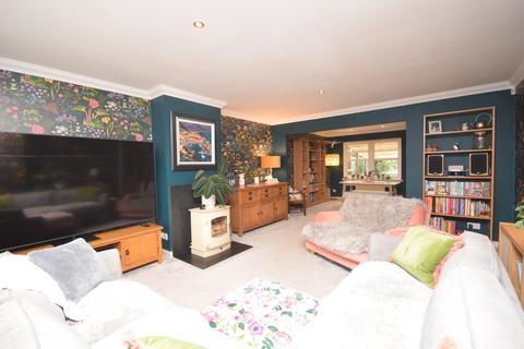 5 Cameron Walk, Burrelton, Blairgowrie, PH13 9NN