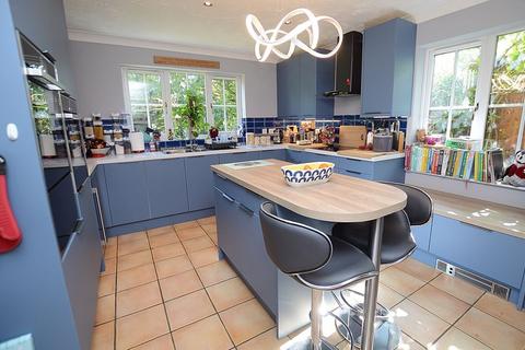 4 bedroom detached house for sale, 4 Lansdown Way, Woodhall Spa