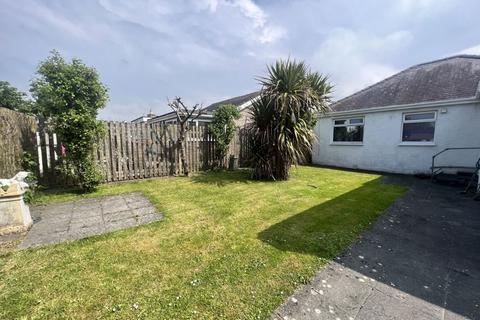 2 bedroom detached bungalow for sale, Llanrug, Gwynedd