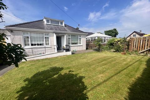 2 bedroom detached bungalow for sale, Llanrug, Gwynedd