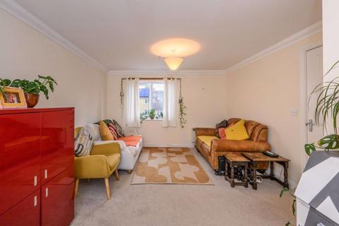 2 bedroom apartment for sale, Maunders Drive, Trowbridge