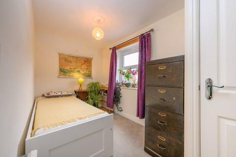 37 Maunders Drive, Staverton, Trowbridge, BA14 8UJ
