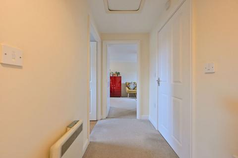 37 Maunders Drive, Staverton, Trowbridge, BA14 8UJ