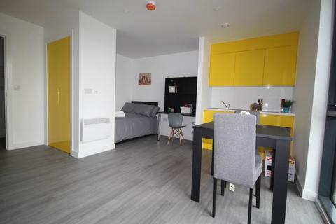 Studio to rent, Royal Riverside Apartments, 60 Priestley Street, Sheffield