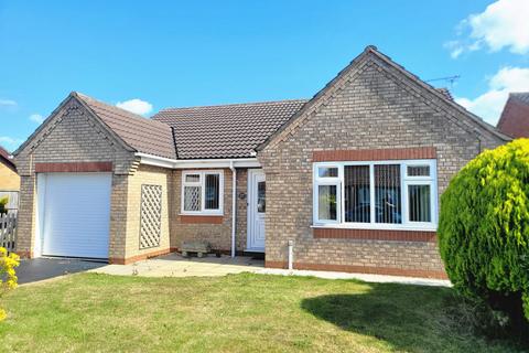 3 bedroom detached bungalow for sale, Thames Crescent, Skegness PE24