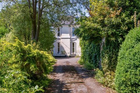 undefined, East Street, Bovey Tracey, Newton Abbot