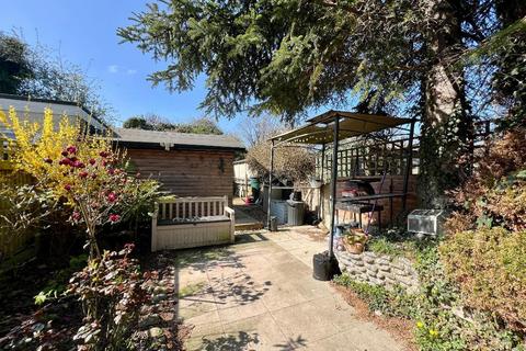 11 Glack Road, Deal, CT14 9ND
