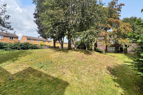 undefined, Croydon CR0