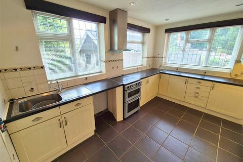 3 bedroom semi-detached house for sale, Green Lane, Leominster, Herefordshire, HR6 8QJ