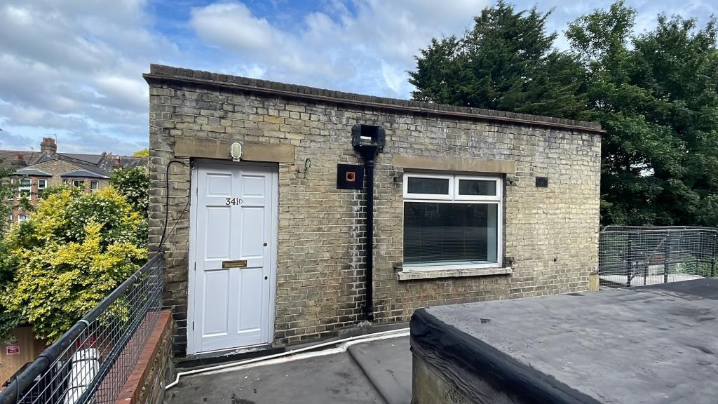 Front of property behind Green Lanes accessed by e