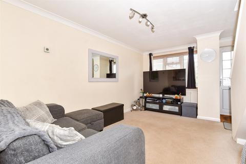 2 bedroom end of terrace house for sale, Falcon Way, Ashford, Kent