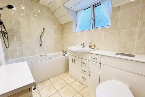 12 Bracken Court, Ushaw Moor, Durham, DH7 7NE