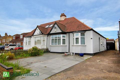 3 bedroom semi-detached bungalow for sale, Blindmans Lane, Cheshunt