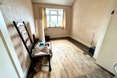 91 Marston Gardens, Luton, LU2 7DY