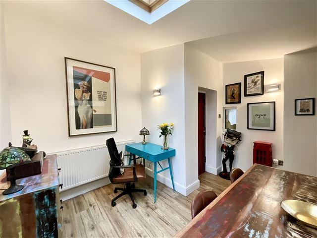 Dining room/office