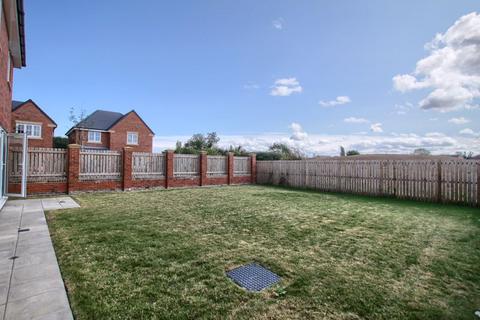 5 bedroom detached house to rent, Florett way, Ingleby Barwick