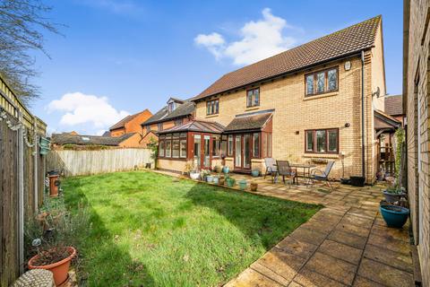 4 bedroom detached house for sale, Cadeby Court, Broughton, Milton Keynes