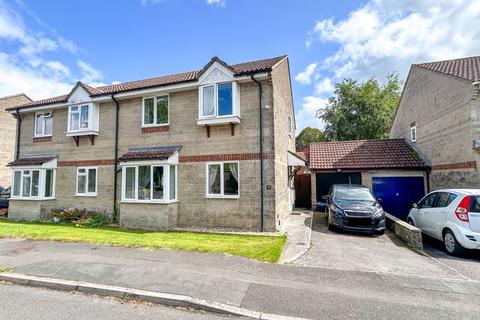 19 Hyatt Place, Shepton Mallet, BA4 5XY