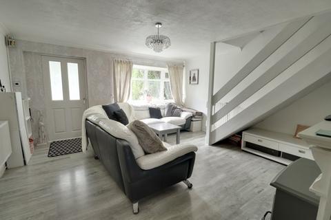 3 bedroom end of terrace house for sale, Grange Road, Stafford ST19