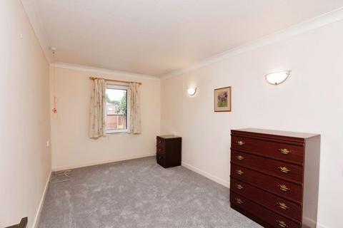 1 bedroom retirement property for sale, Weyhill, Haslemere GU27