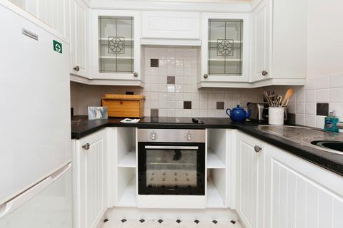 1 bedroom apartment for sale, Homegreen House, Haslemere GU27