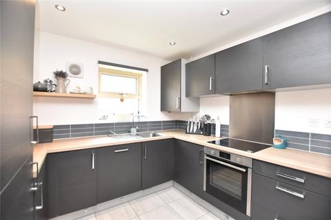 4 bedroom terraced house for sale, Cardwell Road, Leeds, West Yorkshire