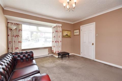 3 bedroom semi-detached house for sale, Medway Avenue, Garforth, Leeds, West Yorkshire