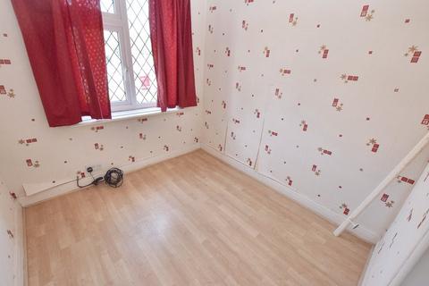373 Whitehall Road, Leeds, LS12 6LB