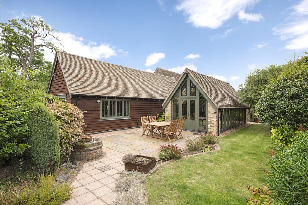 Garage/Garden Room