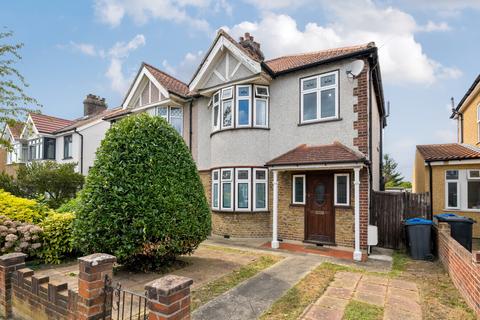 19 Abbotts Road, Mitcham, CR4 1JS