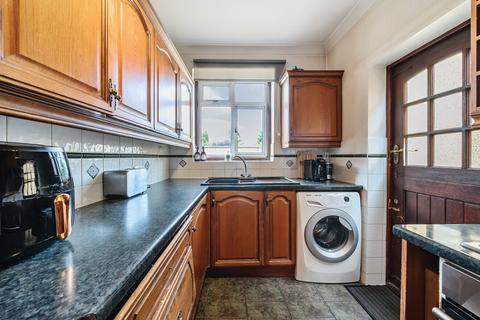 19 Abbotts Road, Mitcham, CR4 1JS