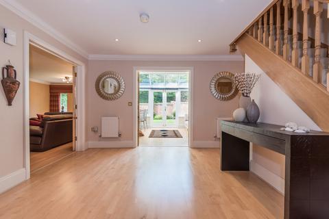 5 bedroom detached house for sale, Missenden Road, High Wycombe HP15