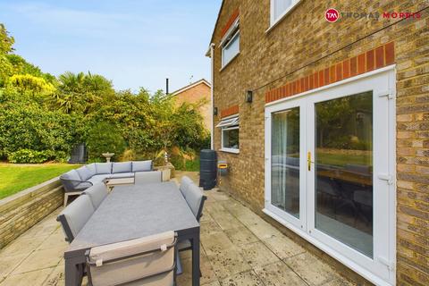 5 High Meadow, Bury, Huntingdon, PE26 2LD