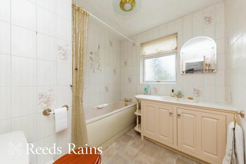 3 Arbour Mews, Tytherington, Macclesfield, SK10 2SW