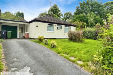 2 bedroom bungalow for sale, Kenilworth Road, Cheshire SK11